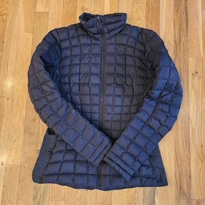 Arc'teryx Women's Black Puffer Jacket Size Small